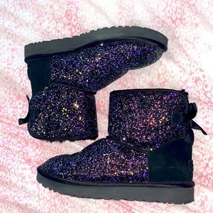 Ugg glitter mini bow boots booties 9 black cosmos